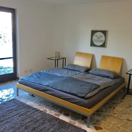 Candoras Apartamento *